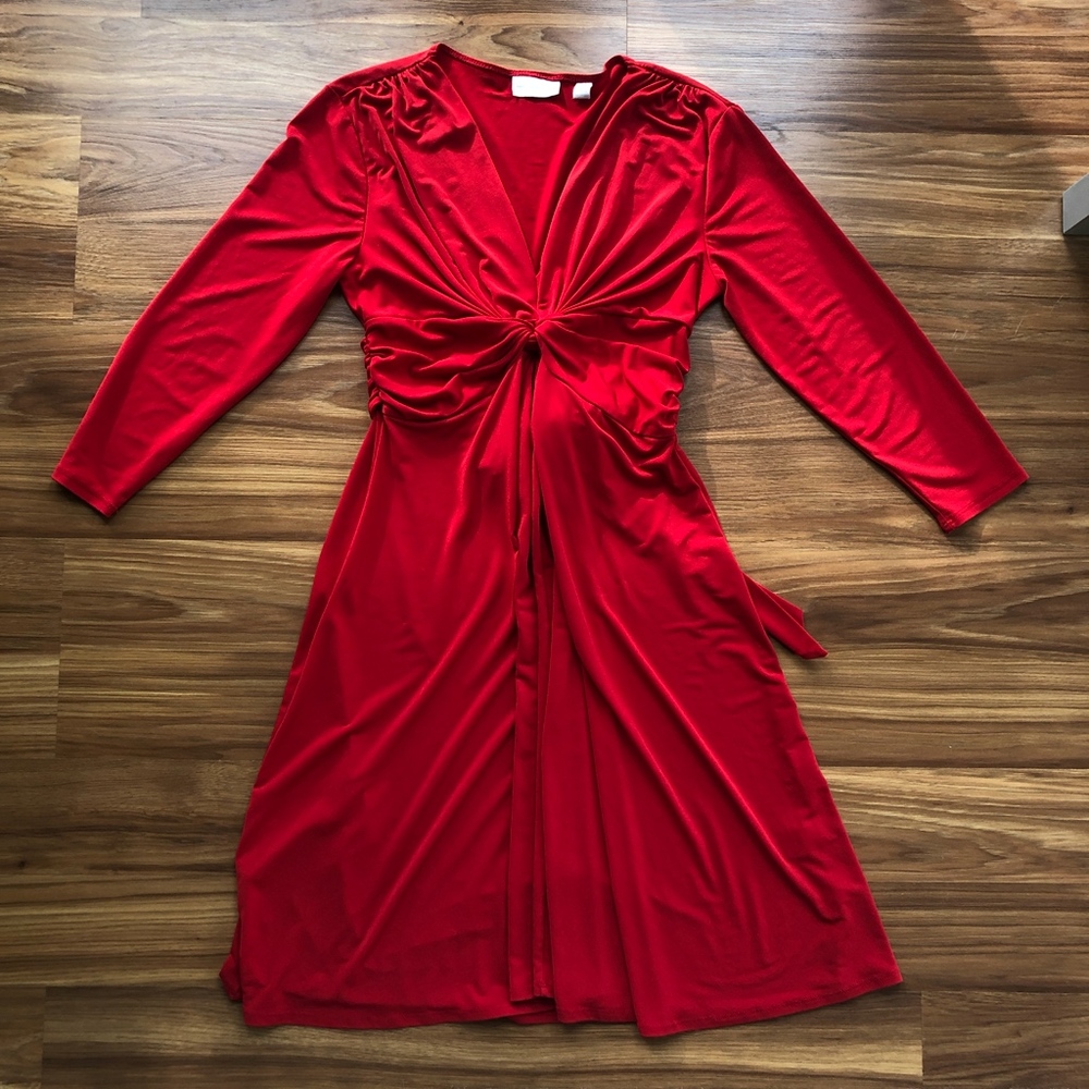 NY& Co tie back ¾ sleeve red midi dress
